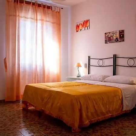 Beb Cariddi Bed & Breakfast Otranto